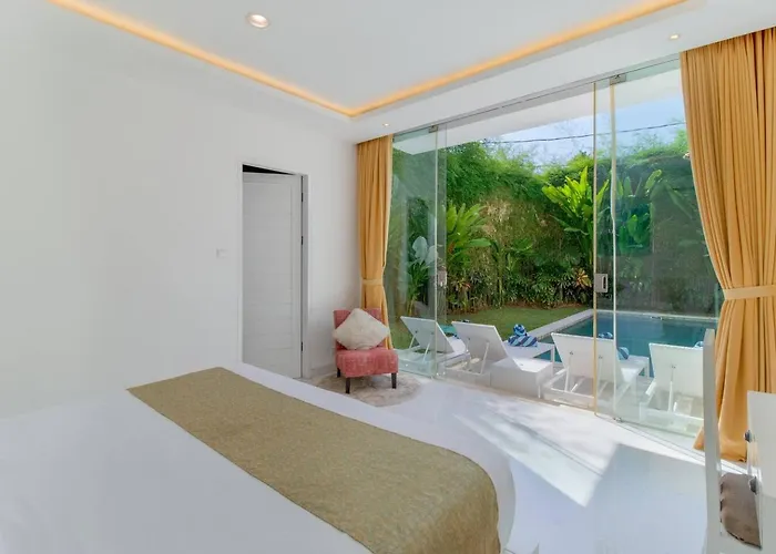 Superb 3 Bed Villa, Walk To Beach, Fast Wi-fi, * Seminyak