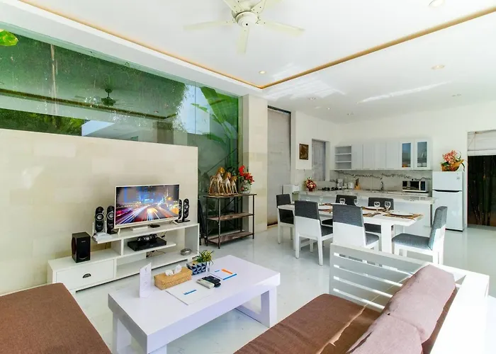 Villa Superb 3 Bed Villa, Walk To Beach, Fast Wi-fi, Seminyak